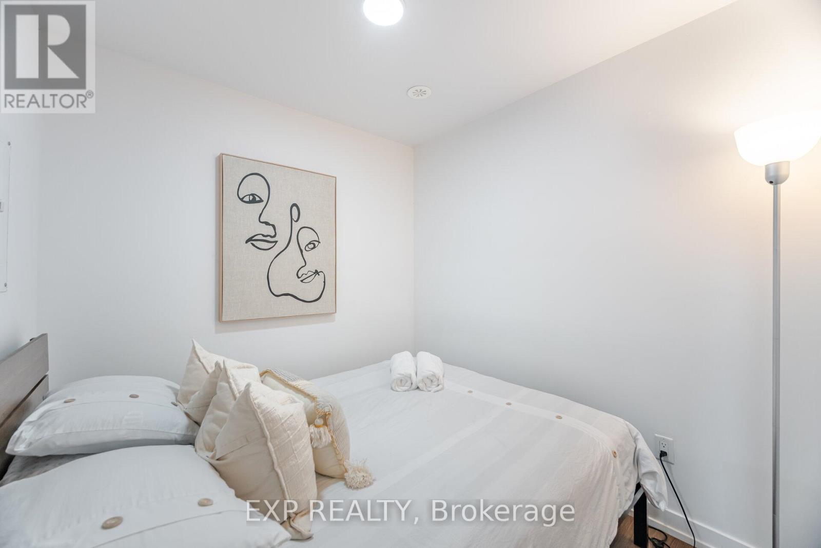 2a - 867 Wilson Avenue, Toronto, Ontario  M3K 0A4 - Photo 21 - W12531880