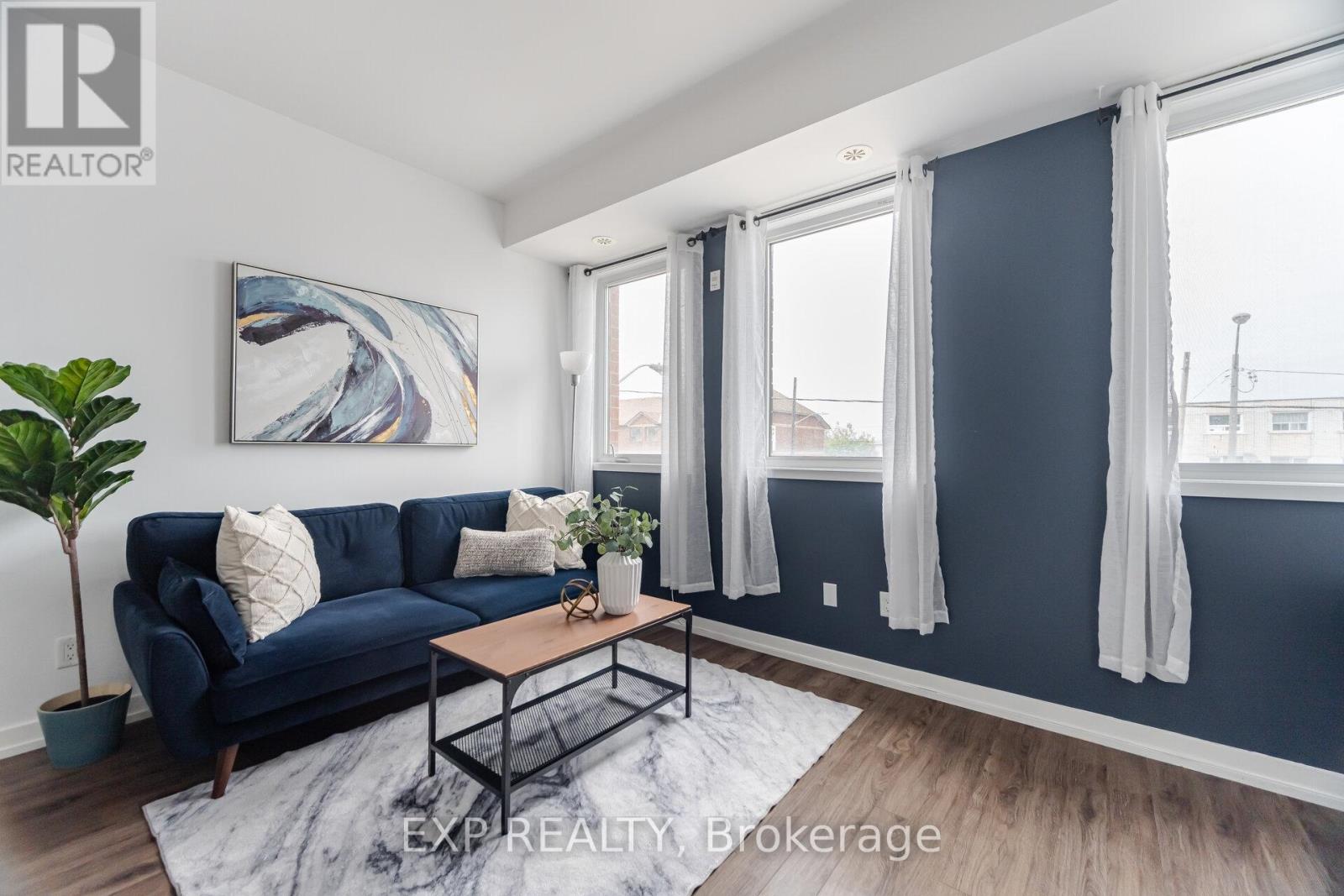 2a - 867 Wilson Avenue, Toronto, Ontario  M3K 0A4 - Photo 3 - W12531880
