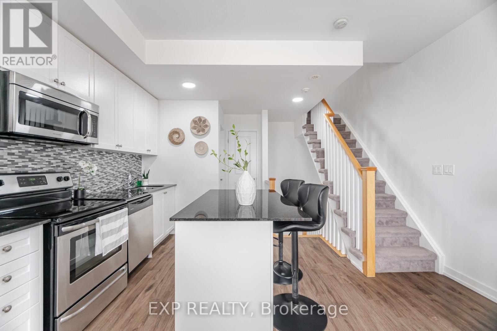 2a - 867 Wilson Avenue, Toronto, Ontario  M3K 0A4 - Photo 6 - W12531880