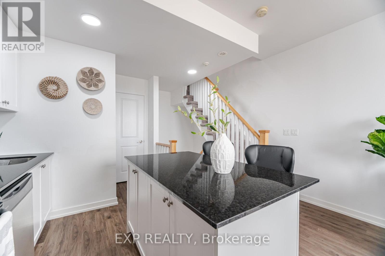 2a - 867 Wilson Avenue, Toronto, Ontario  M3K 0A4 - Photo 8 - W12531880