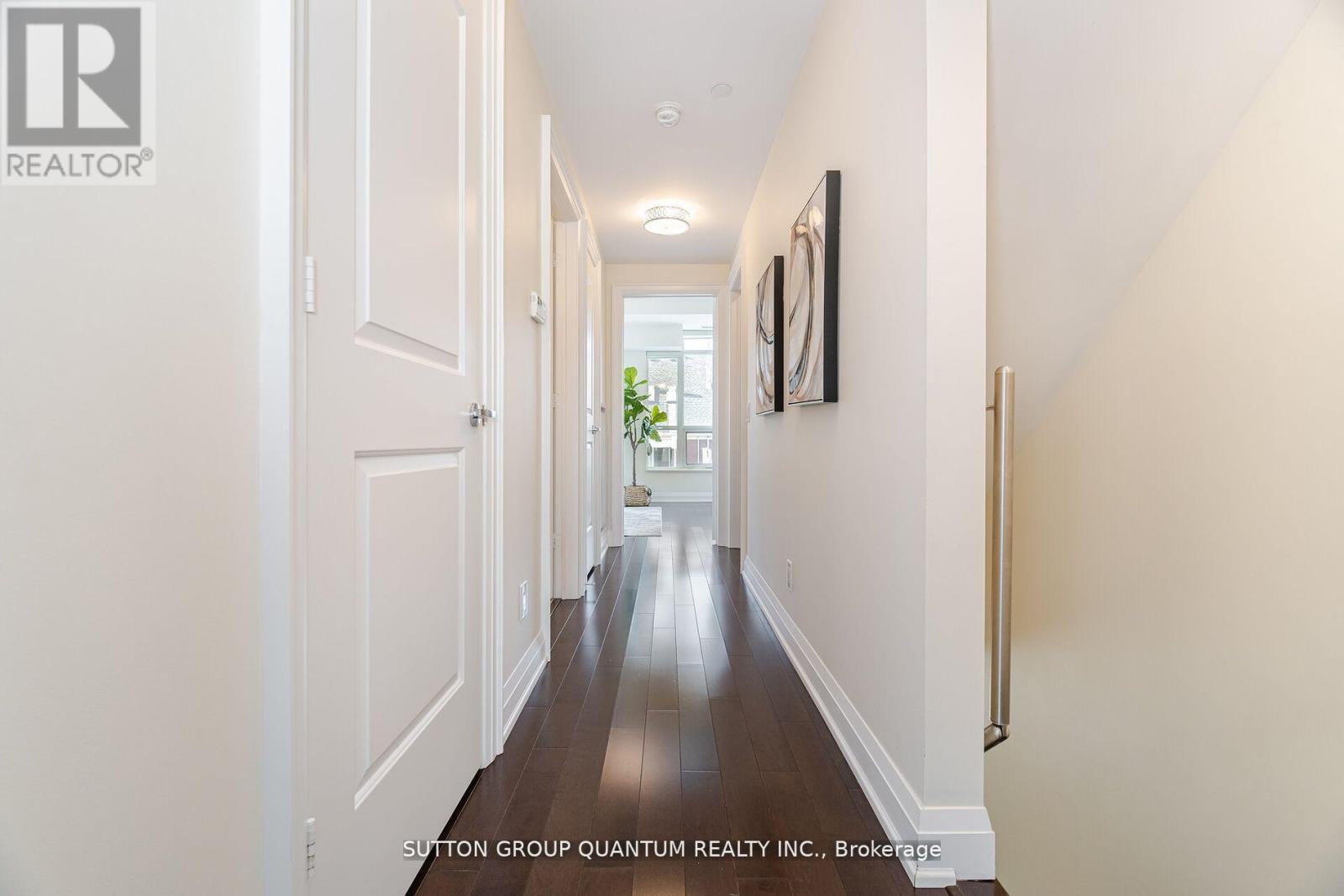 120 - 56 Jones Street, Oakville, Ontario  L6L 3E5 - Photo 11 - W12531904