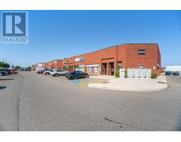 19 - 2074 STEELES AVENUE E, Brampton, Ontario