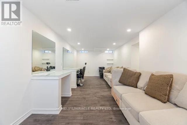 93 Kempenfelt Trail, Brampton, Ontario  L7A 0Z9 - Photo 37 - W12531926