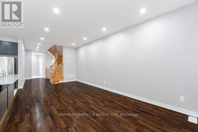 93 Kempenfelt Trail, Brampton, Ontario  L7A 0Z9 - Photo 9 - W12531926