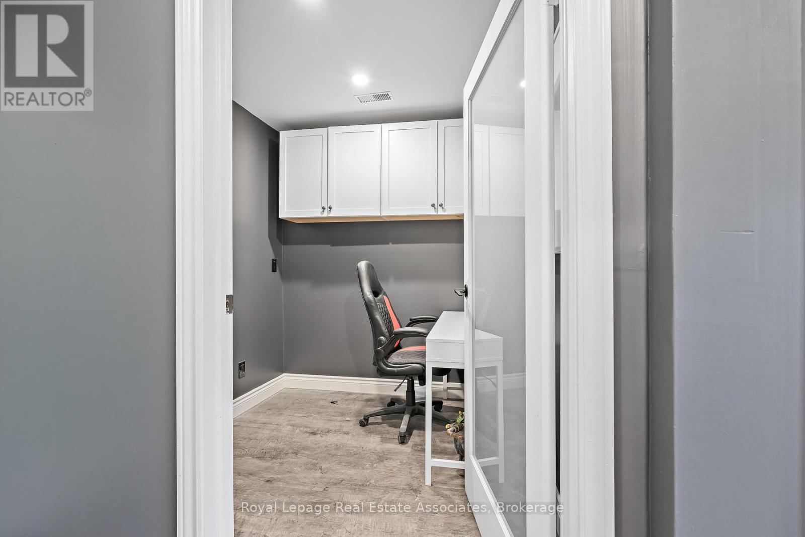 8 - 150 Armstrong Avenue, Halton Hills, Ontario  L7G 5G8 - Photo 17 - W12531930