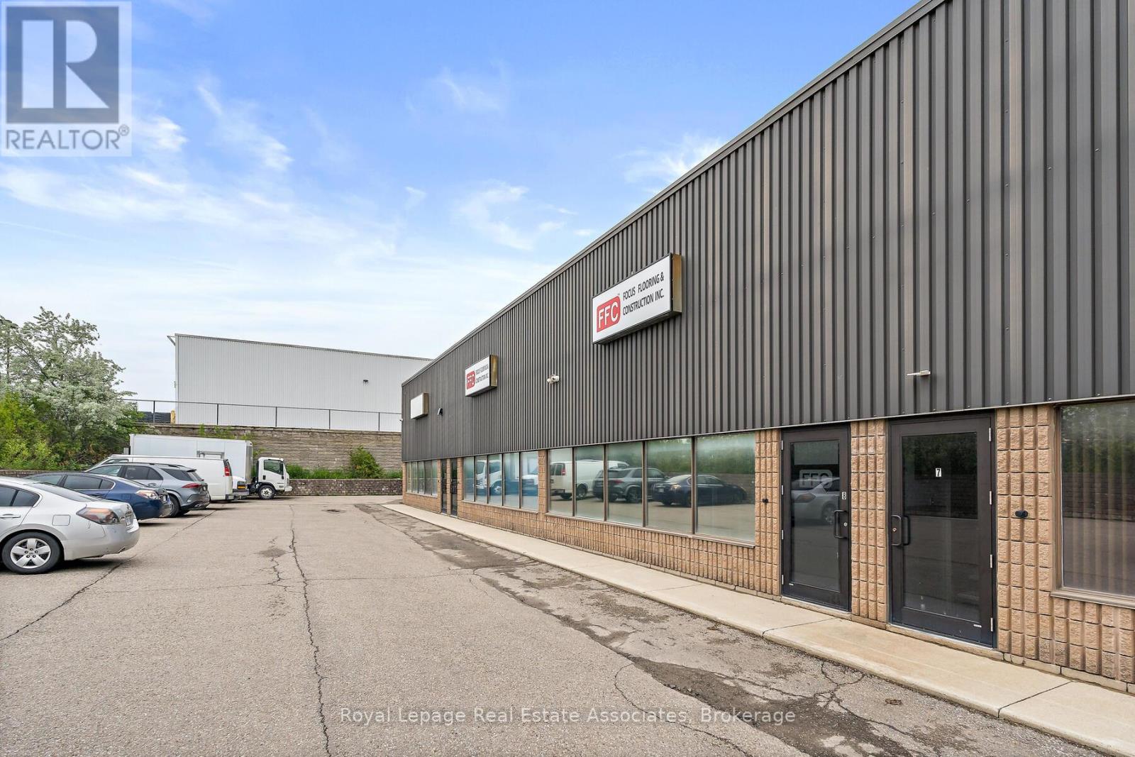 8 - 150 Armstrong Avenue, Halton Hills, Ontario  L7G 5G8 - Photo 2 - W12531930