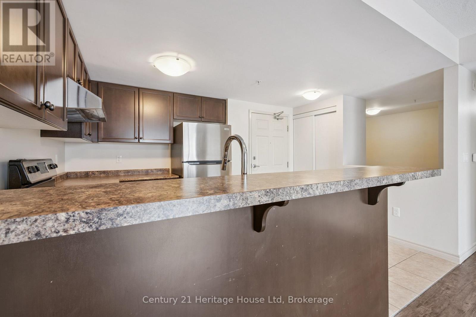 206 - 60 Lynnmore Street, Guelph, Ontario  N1L 0J8 - Photo 12 - X12531968