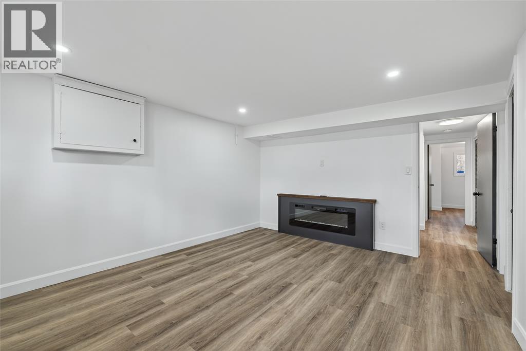 1128 Overlea Crescent, Sarnia, Ontario  N7S 4E7 - Photo 17 - 25028520