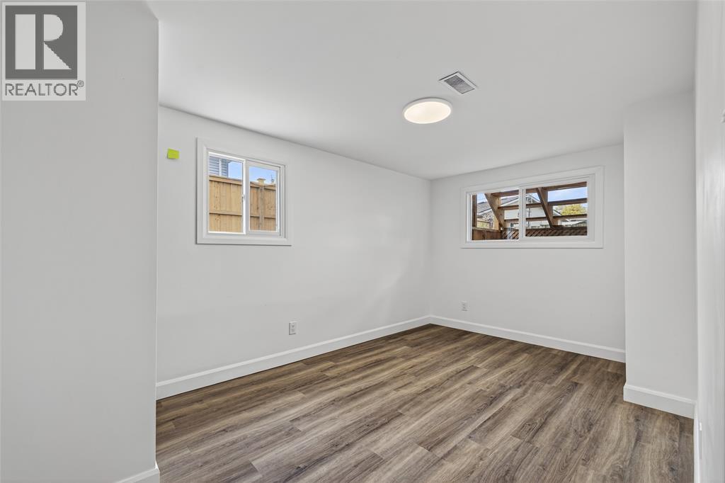 1128 Overlea Crescent, Sarnia, Ontario  N7S 4E7 - Photo 20 - 25028520