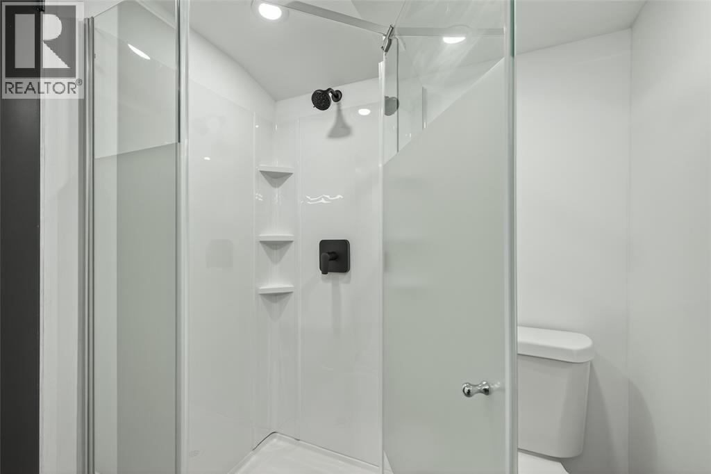 1128 Overlea Crescent, Sarnia, Ontario  N7S 4E7 - Photo 25 - 25028520