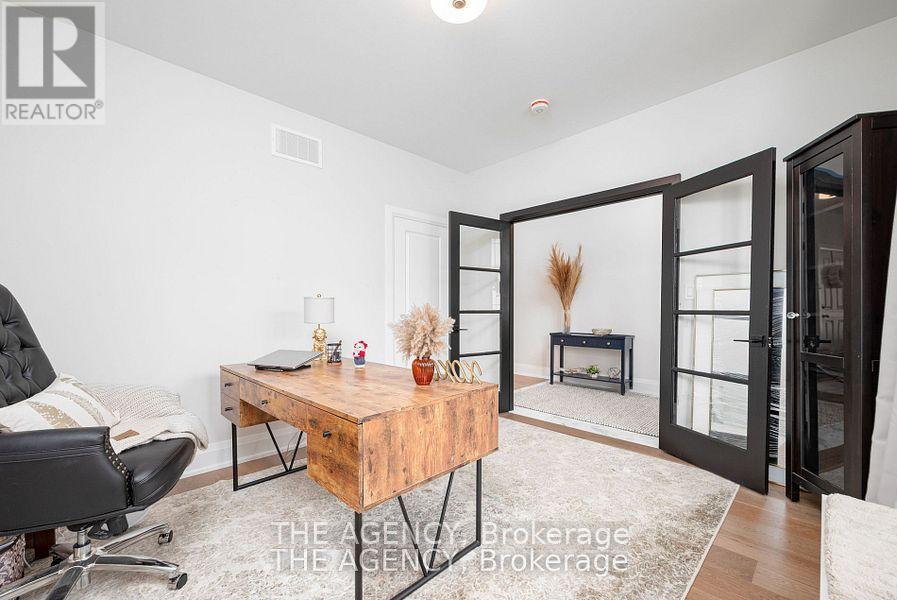 425 Melling Avenue, Peterborough, Ontario  K9H 0J2 - Photo 16 - X12531876