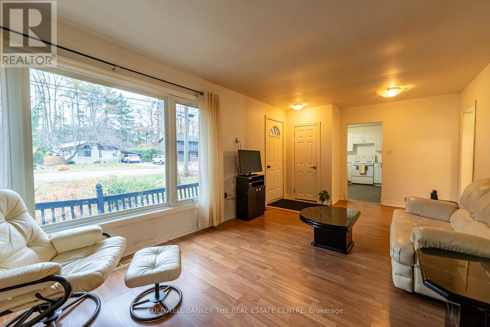 390 Fairview Drive, Gravenhurst, Ontario  P1P 1L2 - Photo 10 - X12531898