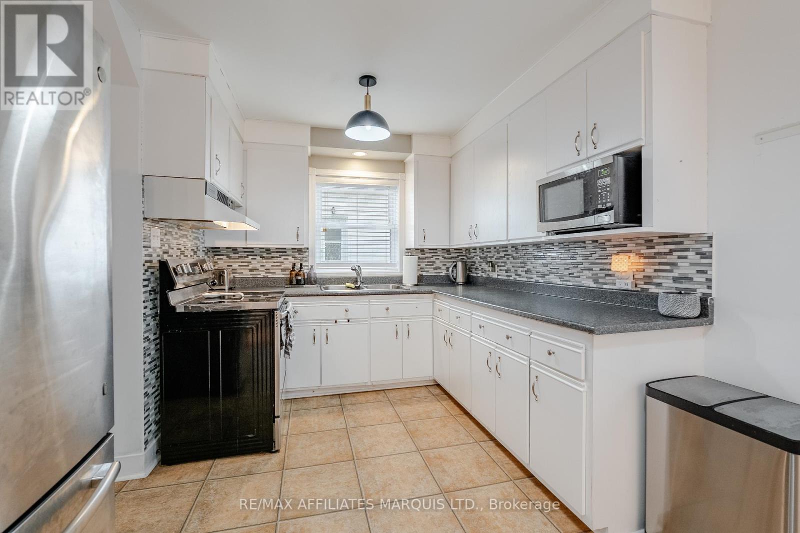 12 Bryden Avenue, Cornwall, Ontario  K6H 5M5 - Photo 18 - X12532020