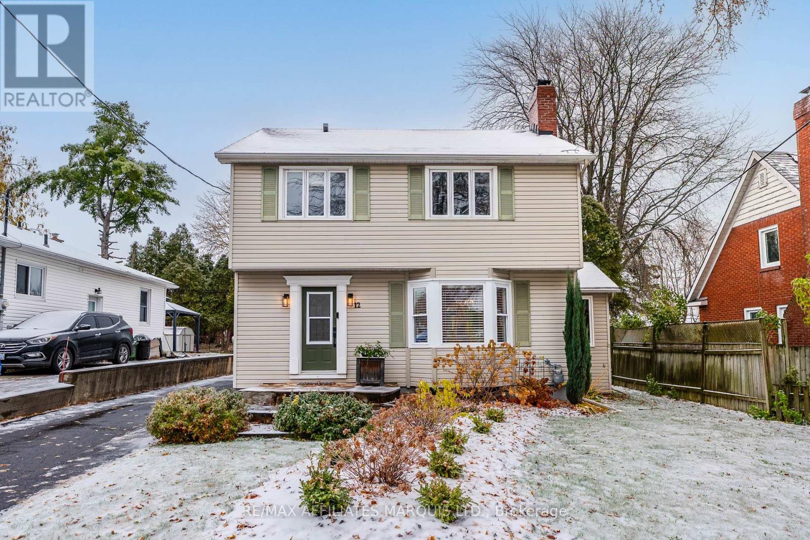 12 Bryden Avenue, Cornwall, Ontario  K6H 5M5 - Photo 2 - X12532020