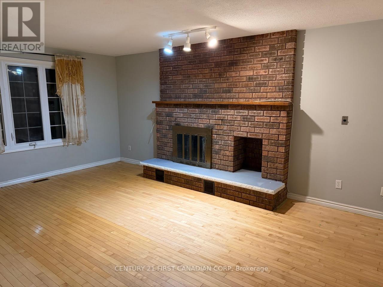 14 Donnybrook Road, London North, Ontario  N5X 3C8 - Photo 8 - X12492730