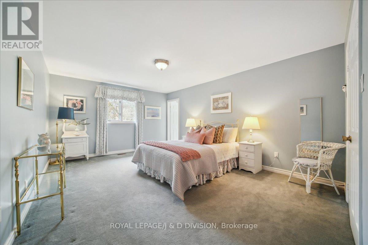 2 Ivor Road, Toronto, Ontario  M4N 2H4 - Photo 25 - C12531960