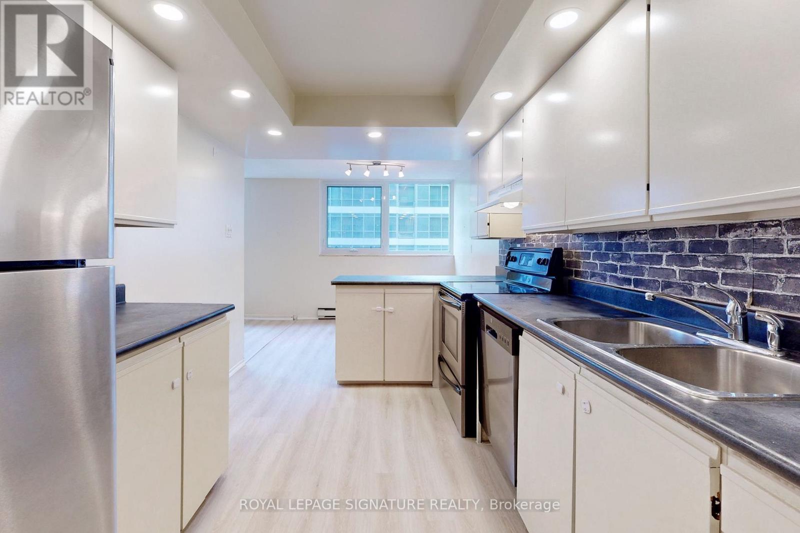 1107 - 360 Bloor Street E, Toronto, Ontario  M4W 3M3 - Photo 15 - C12532086