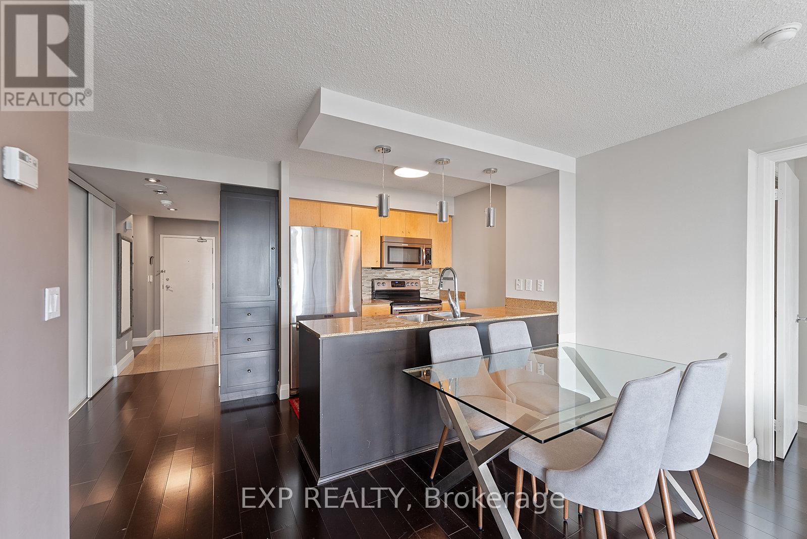 3711 - 397 Front Street W, Toronto, Ontario  M5V 3S1 - Photo 12 - C12532092
