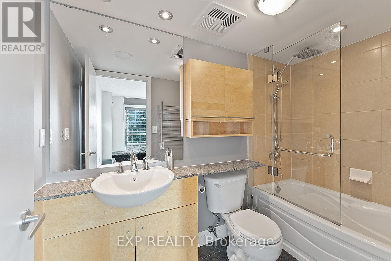 3711 - 397 Front Street W, Toronto, Ontario  M5V 3S1 - Photo 25 - C12532092