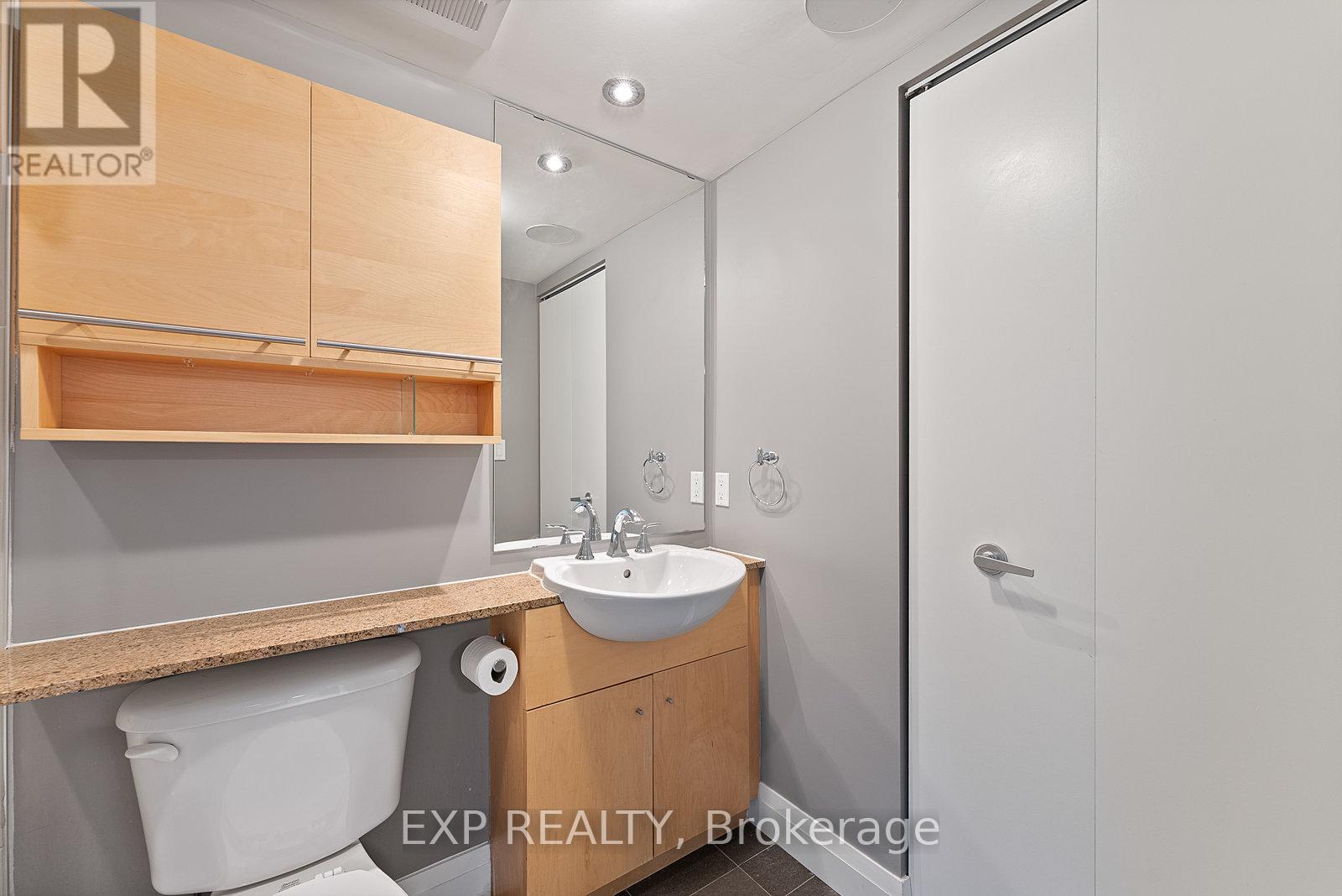 3711 - 397 Front Street W, Toronto, Ontario  M5V 3S1 - Photo 35 - C12532092
