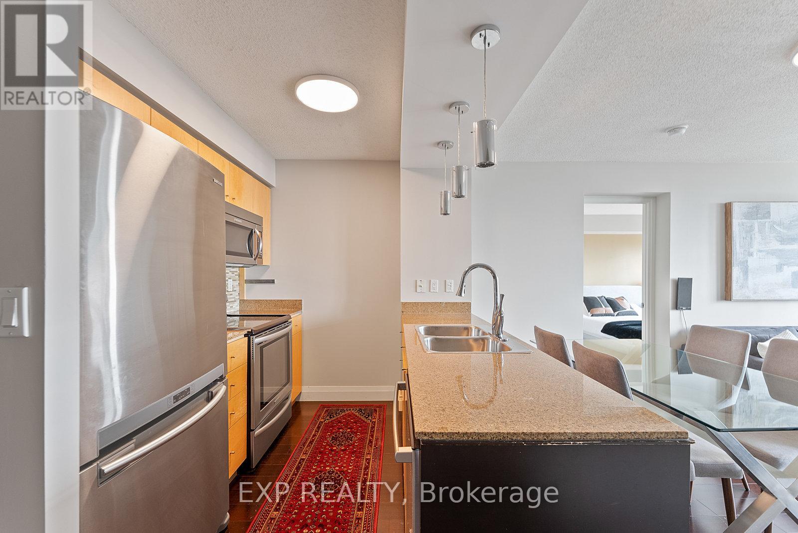 3711 - 397 Front Street W, Toronto, Ontario  M5V 3S1 - Photo 6 - C12532092