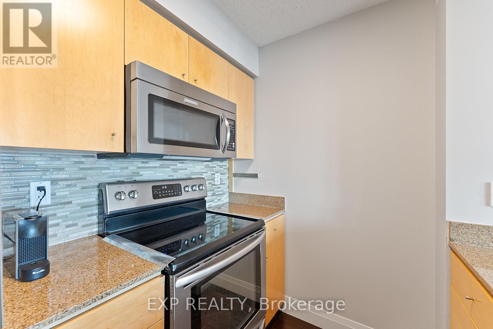 3711 - 397 Front Street W, Toronto, Ontario  M5V 3S1 - Photo 8 - C12532092