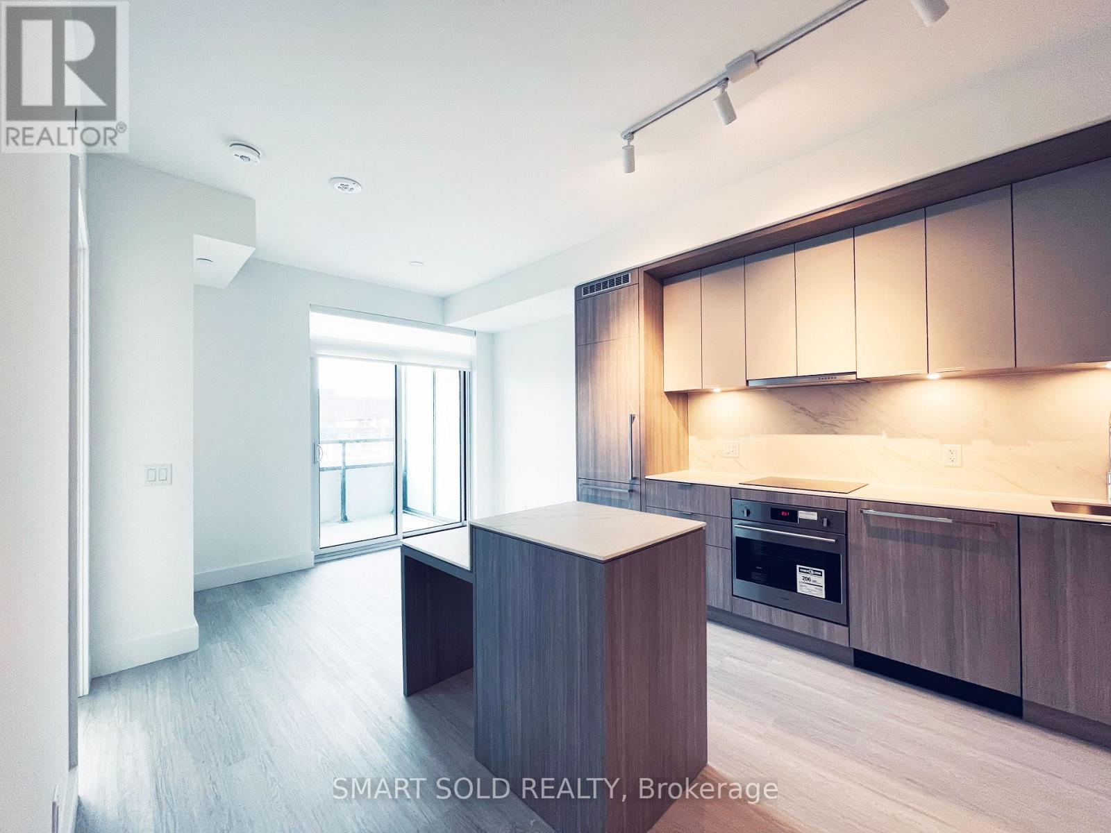 906 - 6 Greenbriar Road, Toronto, Ontario  M2K 0H6 - Photo 2 - C12532126