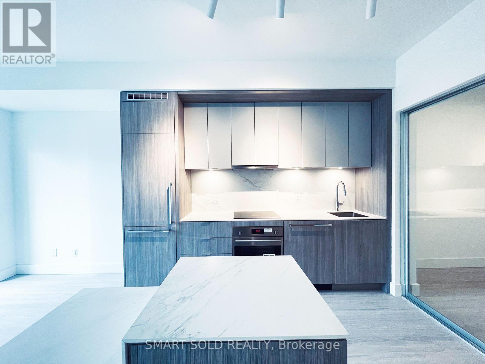 906 - 6 Greenbriar Road, Toronto, Ontario  M2K 0H6 - Photo 4 - C12532126