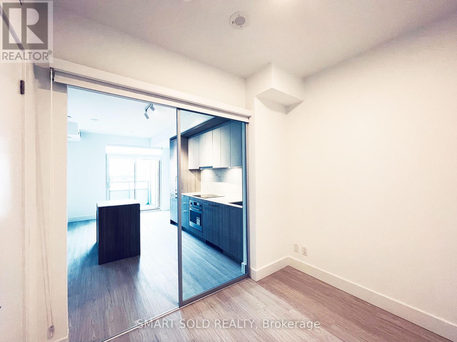 906 - 6 Greenbriar Road, Toronto, Ontario  M2K 0H6 - Photo 8 - C12532126