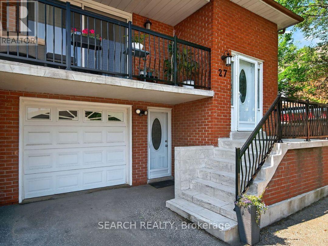 Upper - 27 Hickorynut Drive, Toronto, Ontario  M2J 4W6 - Photo 2 - C12532198