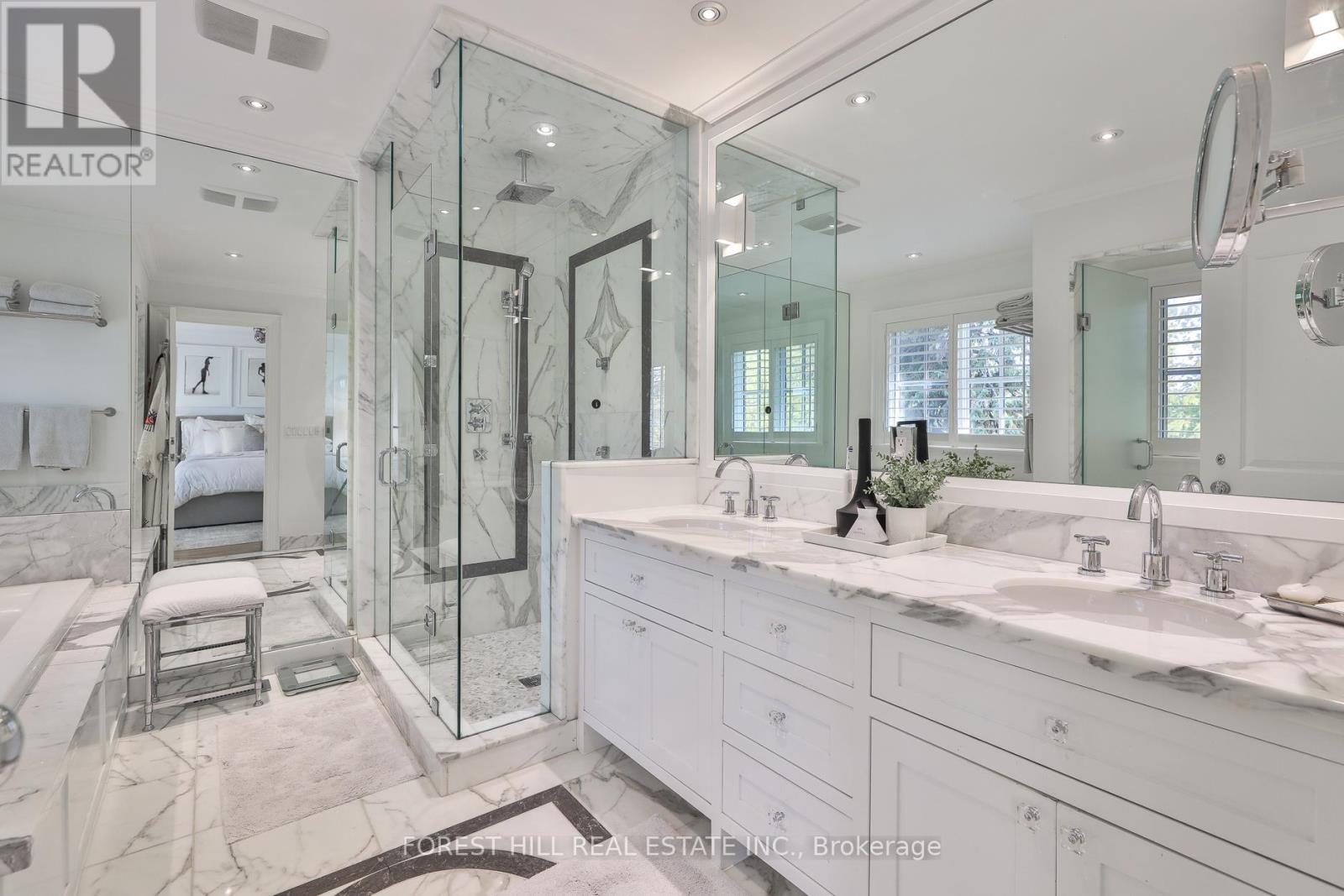 6 Esgore Drive, Toronto, Ontario  M5M 3R1 - Photo 34 - C12532226