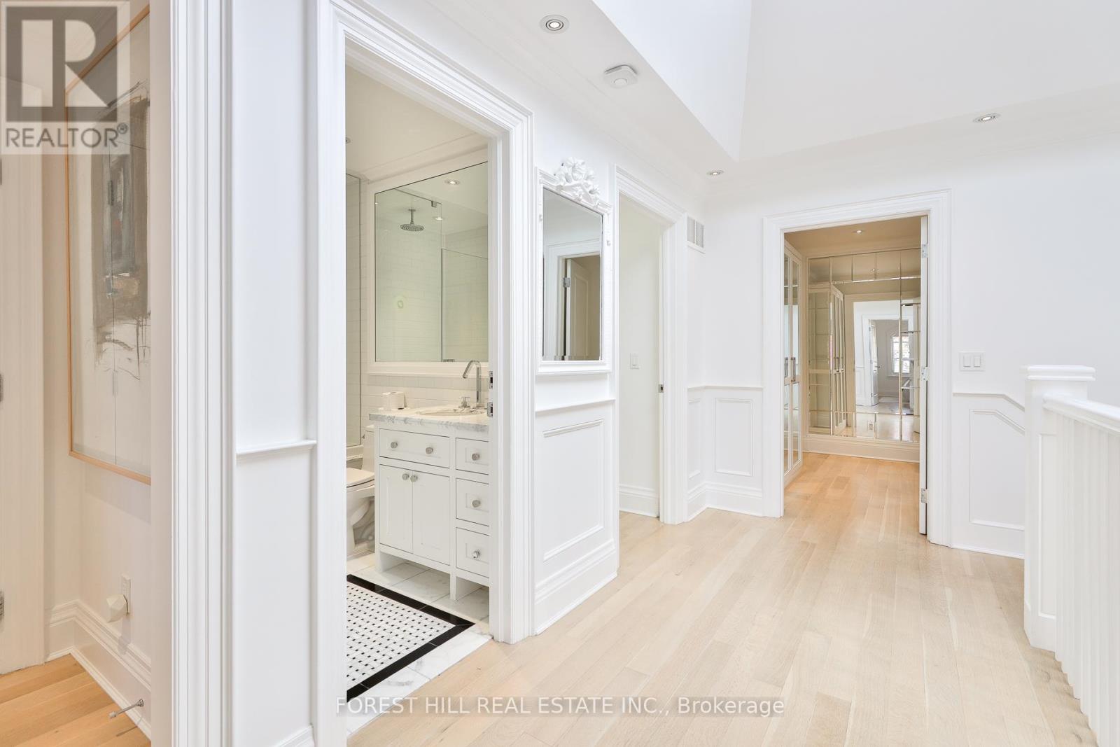 6 Esgore Drive, Toronto, Ontario  M5M 3R1 - Photo 41 - C12532226