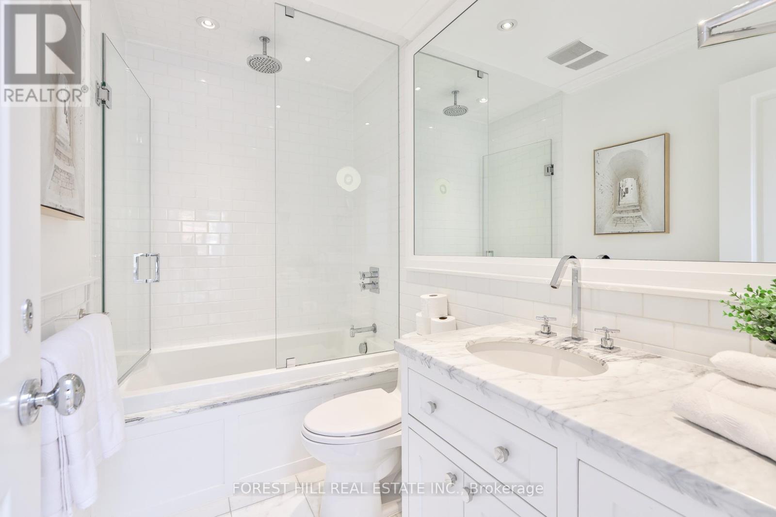 6 Esgore Drive, Toronto, Ontario  M5M 3R1 - Photo 42 - C12532226