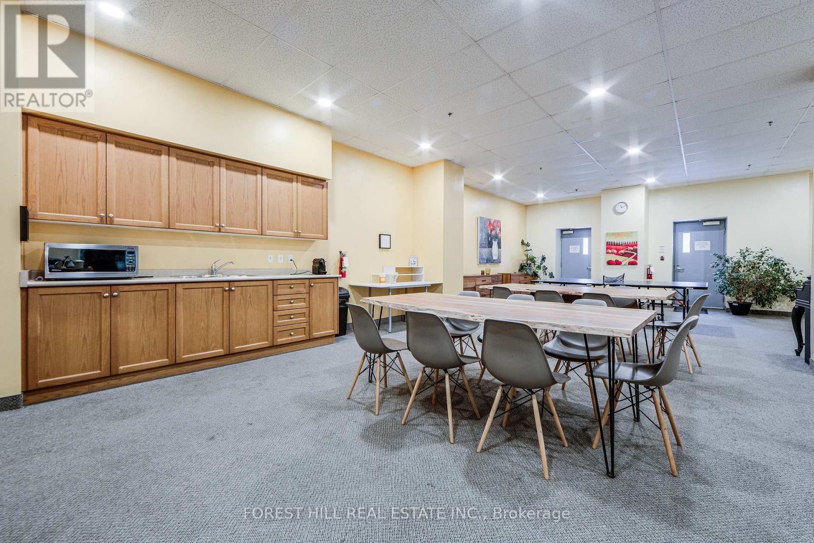 102 - 11 Christie Street, Toronto, Ontario  M6G 4C3 - Photo 27 - C12532230