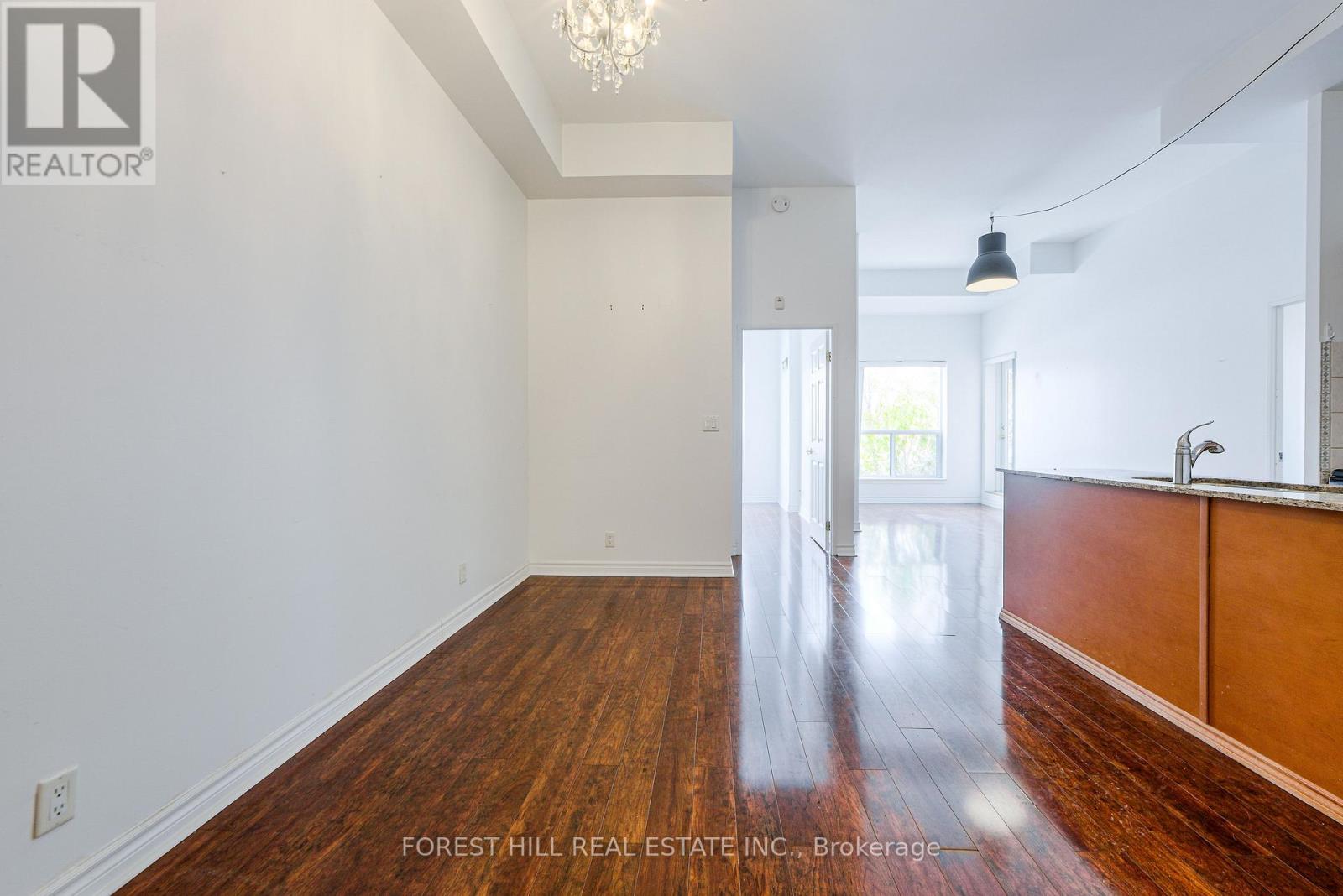 102 - 11 Christie Street, Toronto, Ontario  M6G 4C3 - Photo 4 - C12532230