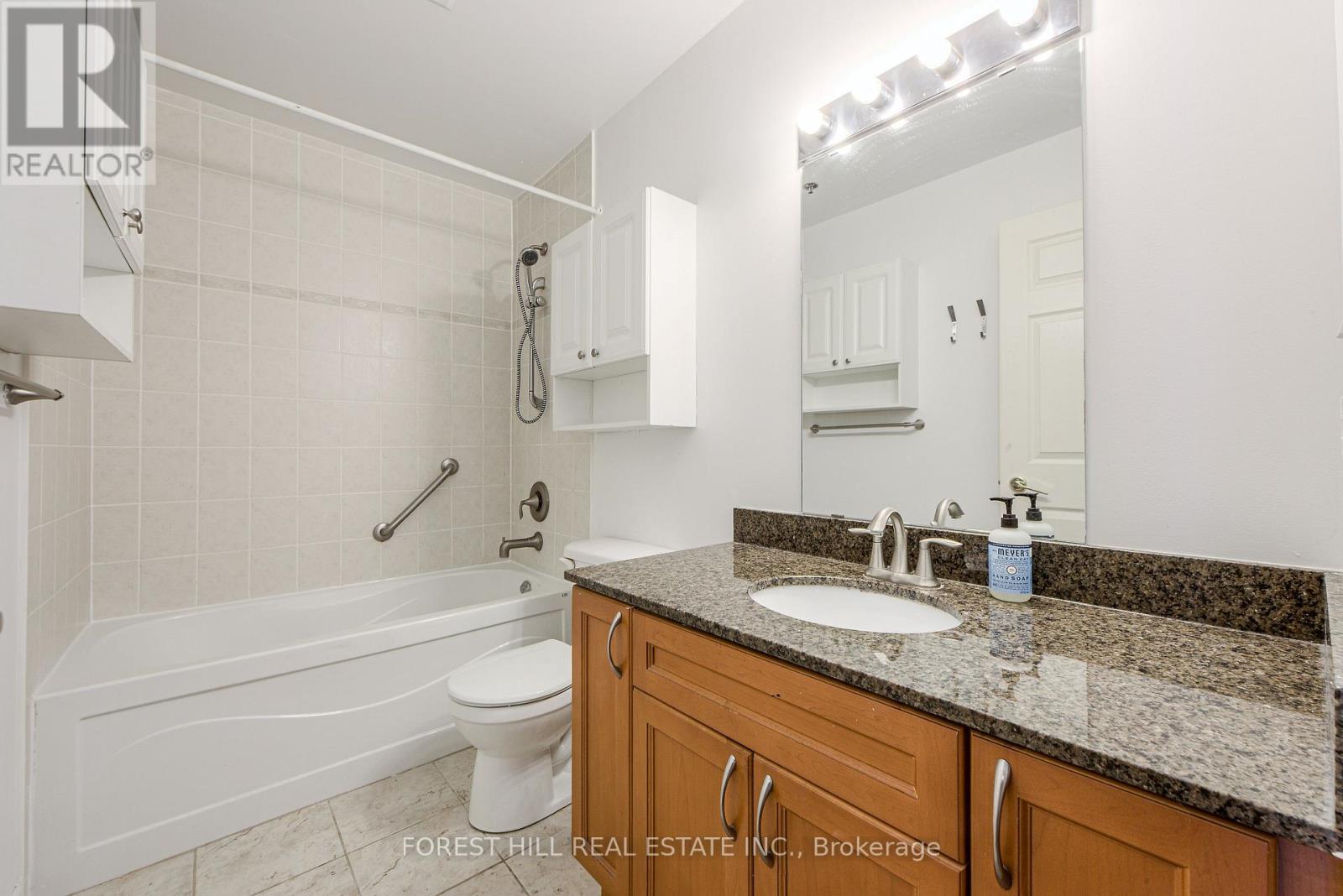 102 - 11 Christie Street, Toronto, Ontario  M6G 4C3 - Photo 5 - C12532230