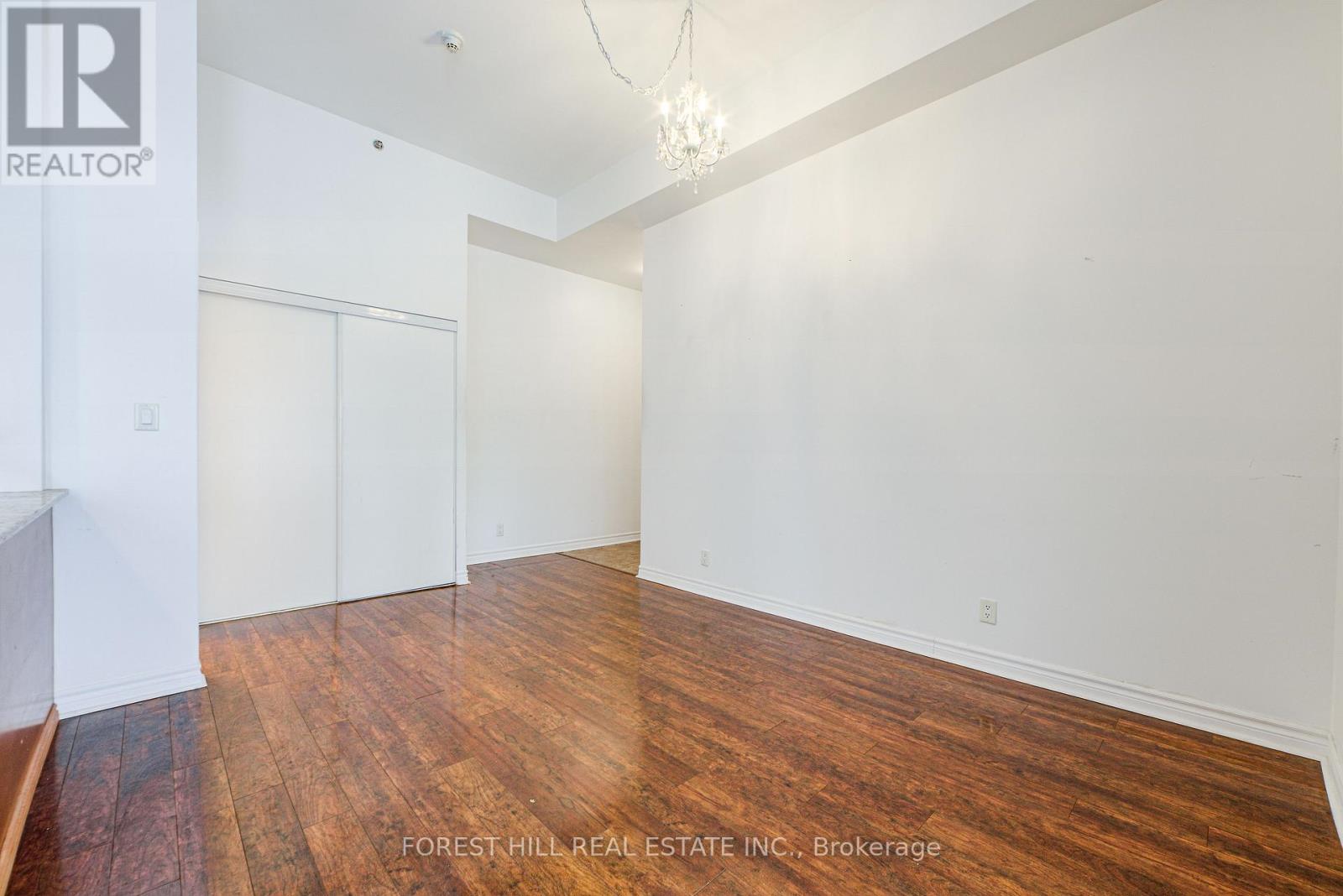 102 - 11 Christie Street, Toronto, Ontario  M6G 4C3 - Photo 9 - C12532230