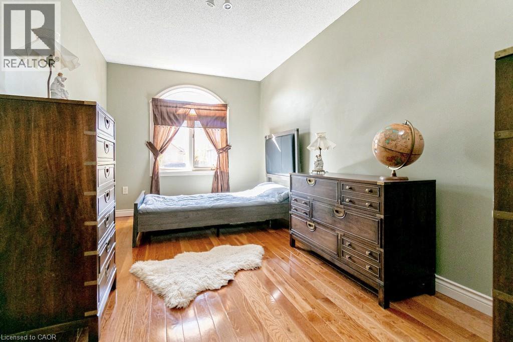 54 Falconridge Drive, Hamilton, Ontario  L9B 2P3 - Photo 30 - 40784682