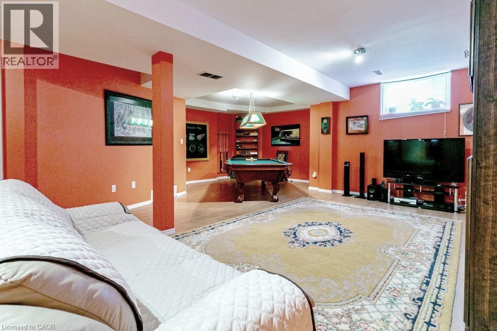 54 Falconridge Drive, Hamilton, Ontario  L9B 2P3 - Photo 35 - 40784682