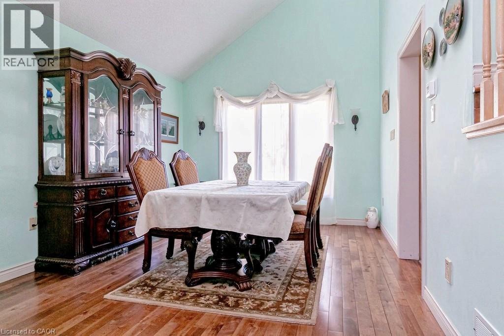 54 Falconridge Drive, Hamilton, Ontario  L9B 2P3 - Photo 13 - 40784682