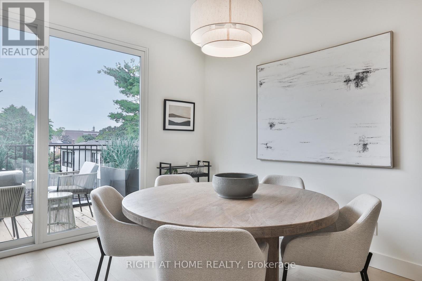 2343 Gerrard Street E, Toronto, Ontario  M4E 2E6 - Photo 5 - E12532014