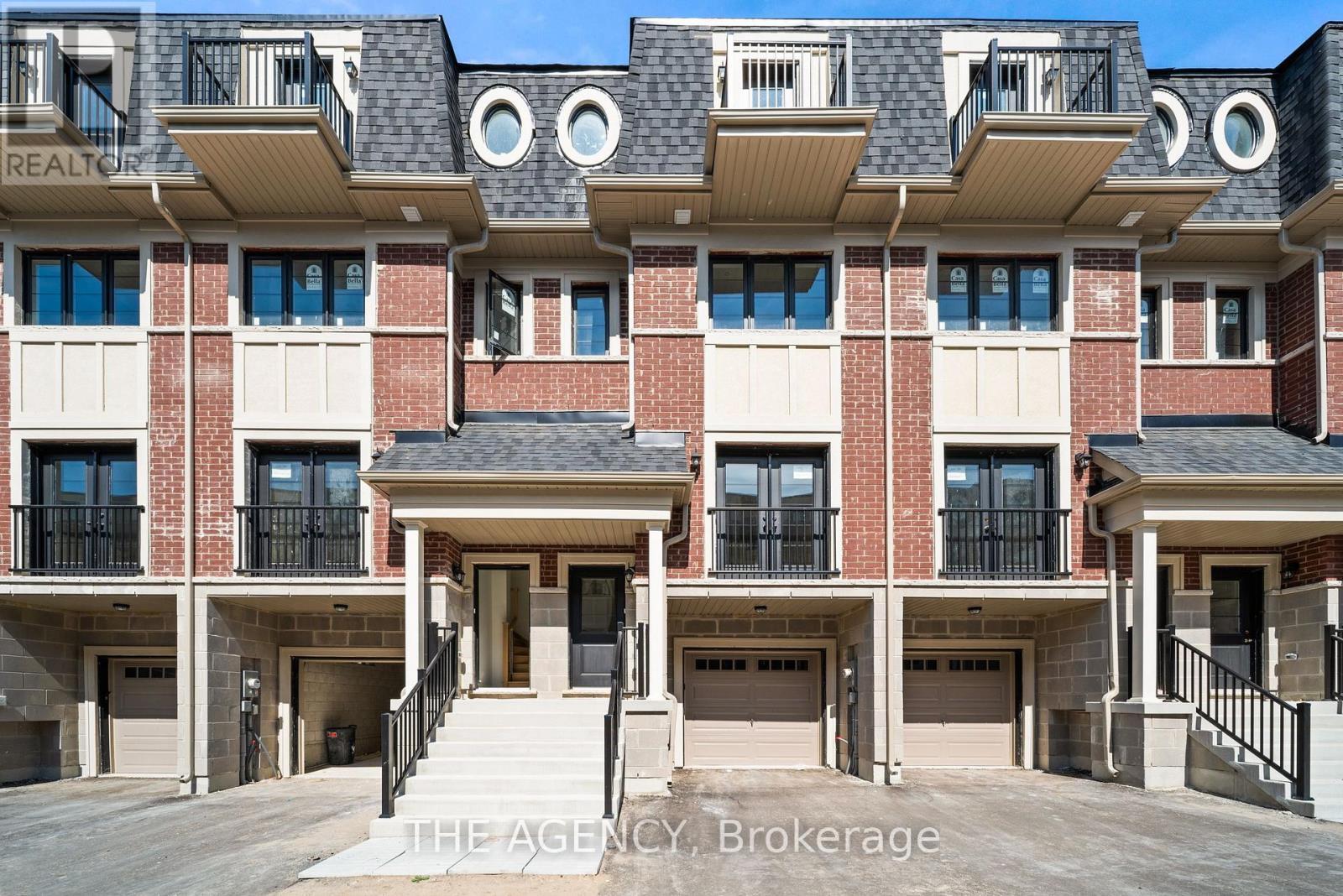 25 - 22 MARRET LANE, Clarington, Ontario