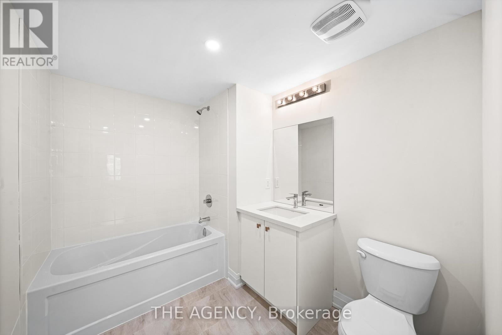 25 - 22 Marret Lane, Clarington, Ontario  L1B 1J2 - Photo 13 - E12532194