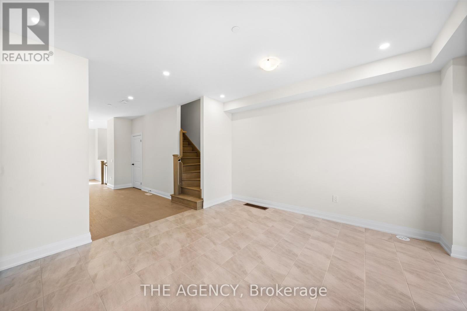 25 - 22 Marret Lane, Clarington, Ontario  L1B 1J2 - Photo 14 - E12532194