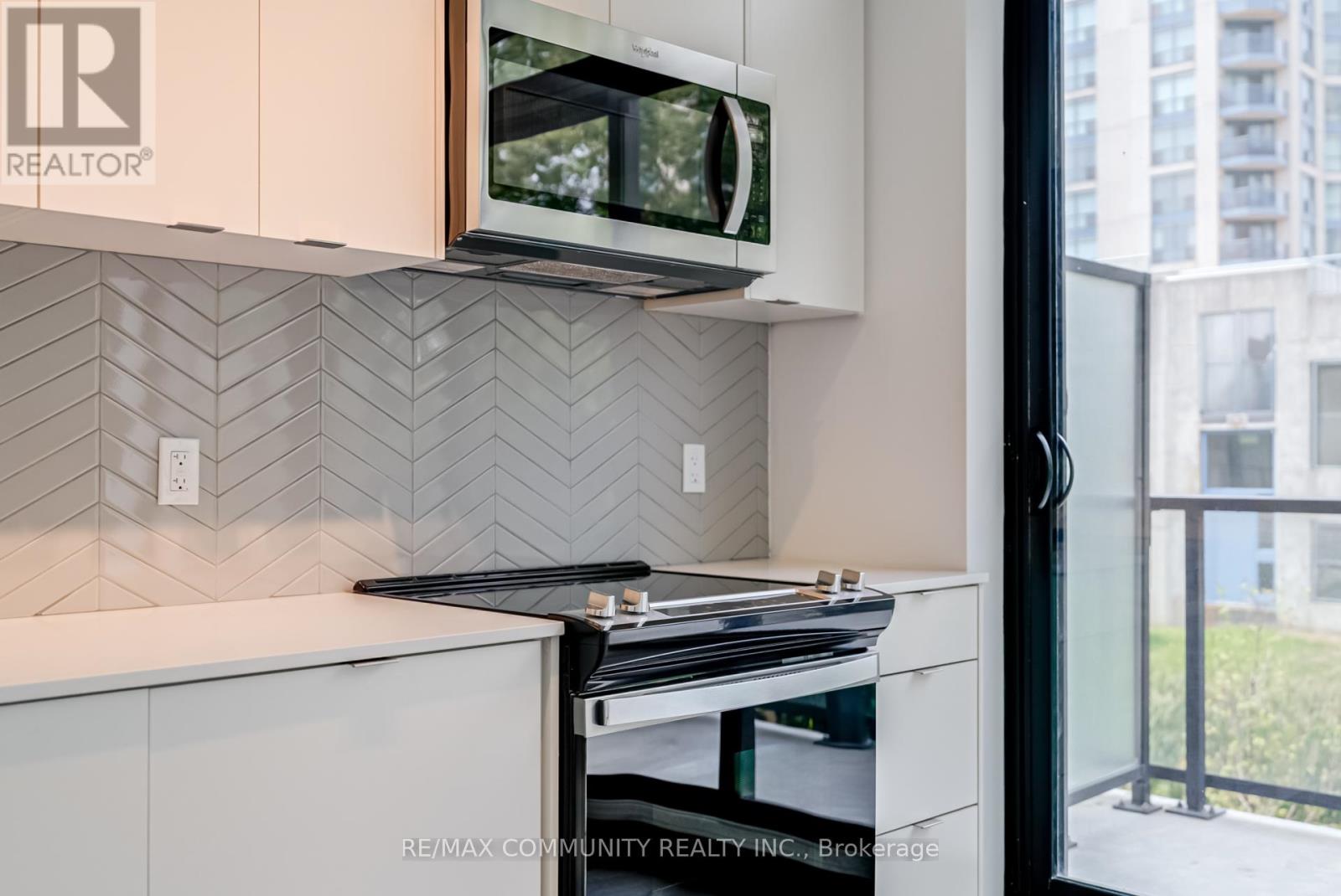 190 - 1608 Charles Street, Whitby, Ontario  L1N 1B9 - Photo 15 - E12532204