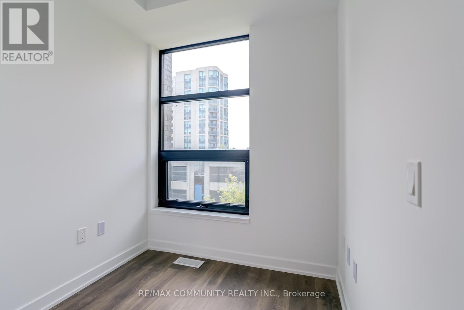 190 - 1608 Charles Street, Whitby, Ontario  L1N 1B9 - Photo 19 - E12532204