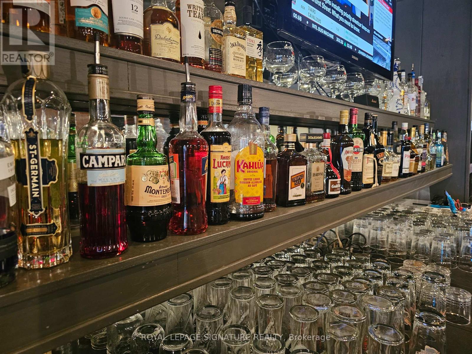 1282 Danforth Avenue, Toronto, Ontario  M4J 1M6 - Photo 8 - E12532238