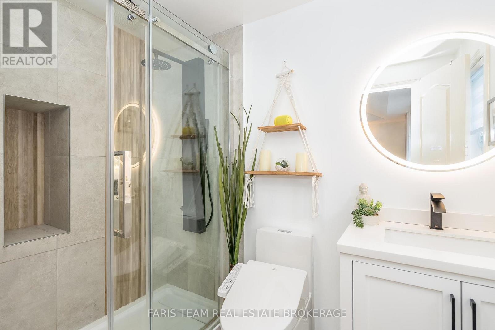 1075 Muriel Street, Innisfil, Ontario  L9S 4W7 - Photo 20 - N12531966