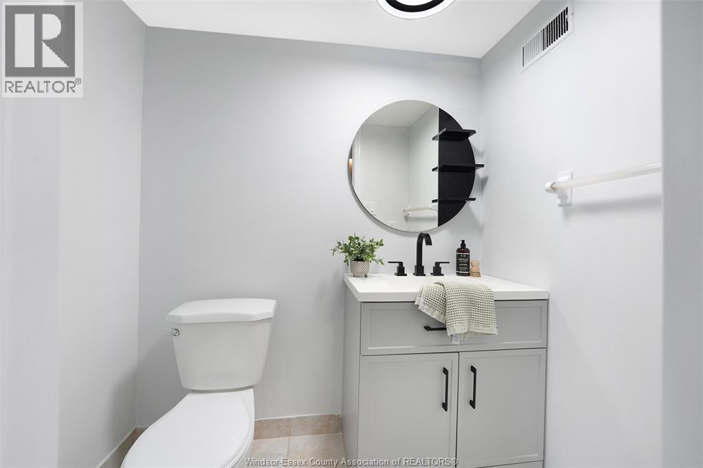 673 Gauthier, Tecumseh, Ontario  N8N 3P7 - Photo 37 - 25028412