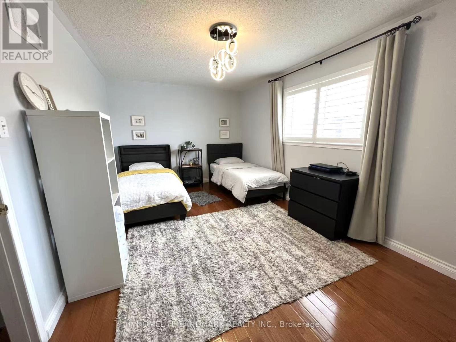 11 Cape Verde Way, Vaughan, Ontario  L6A 2Y6 - Photo 10 - N12531992